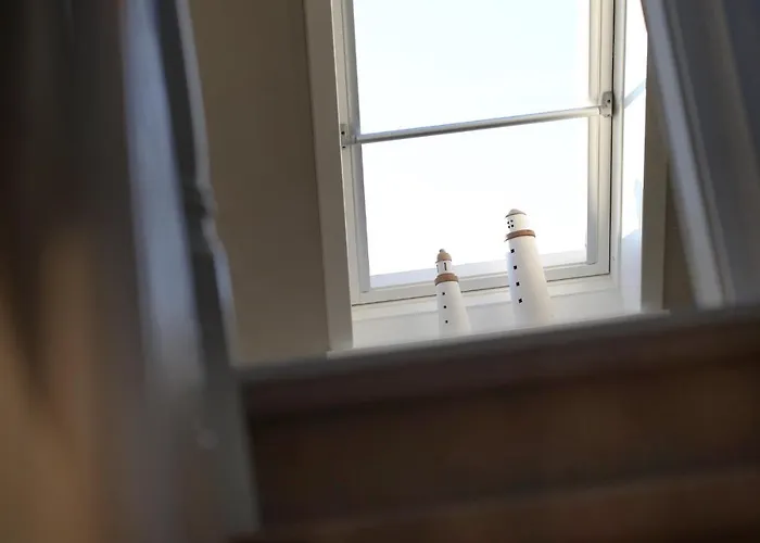 Strand Suite Апартаменты *