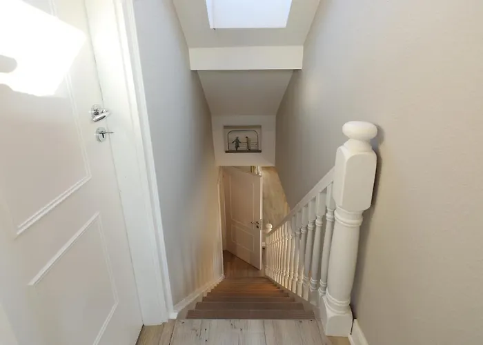 Strand Suite Апартаменты *